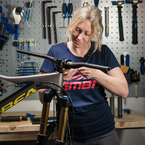 GMBN Women's Core T-Shirt - Navy