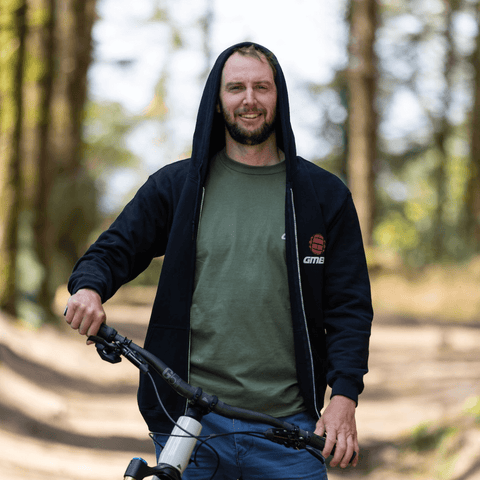 GMBN Classic Zip Up Hoodie - Black