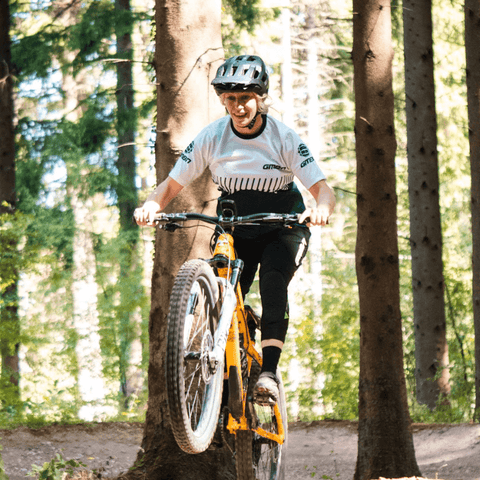 GMBN Women's Monterey Short Sleeve Jersey